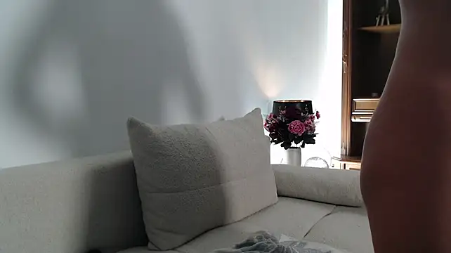 anabelle0904 Adlı Modelin Canlı XXX Sohbeti