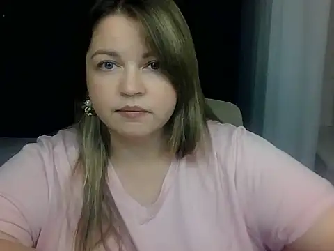 cute__cherry élő XXX-chatje