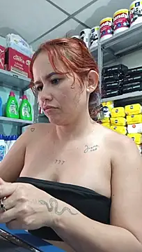 Chatroom XXX en direct de Queen_lorena