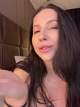 NotsoAmateur Adlı Modelin Canlı XXX Sohbeti