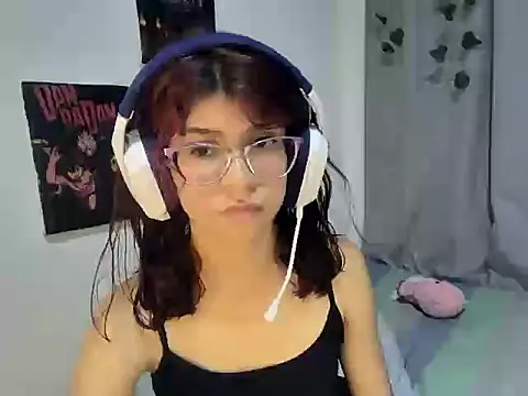 Chat +18 de Sarah_Smitt_ ao vivo