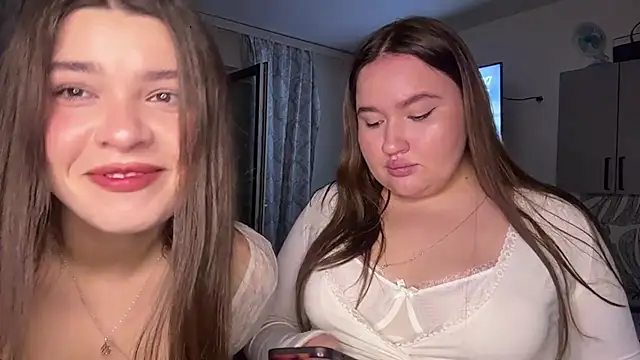 Živý XXX chat SitoraSi