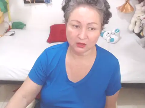 LADYJENNIFER's Live XXX Chat