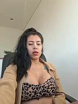 Luianna's Live XXX Chat