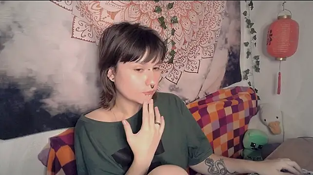 UwuJudy_Osas Adlı Modelin Canlı XXX Sohbeti