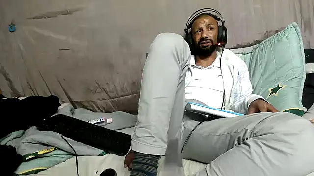 Chat +18 de Camodick ao vivo