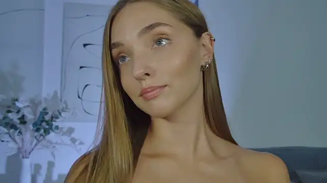 MilaVoss' Live XXX Chat