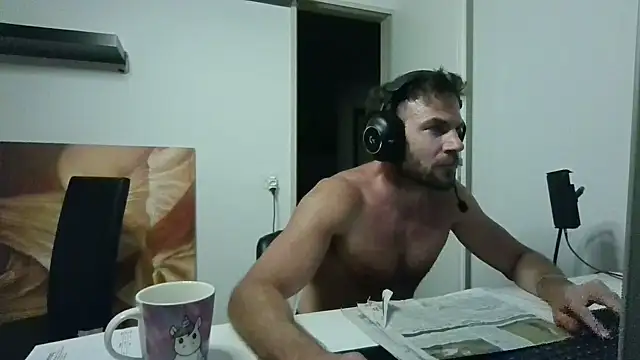 alpha-hunk – Live XXX-chat