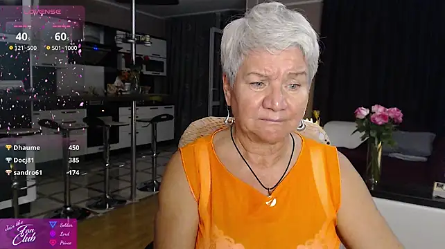 Chat XXX ao vivo de roxana_brooks
