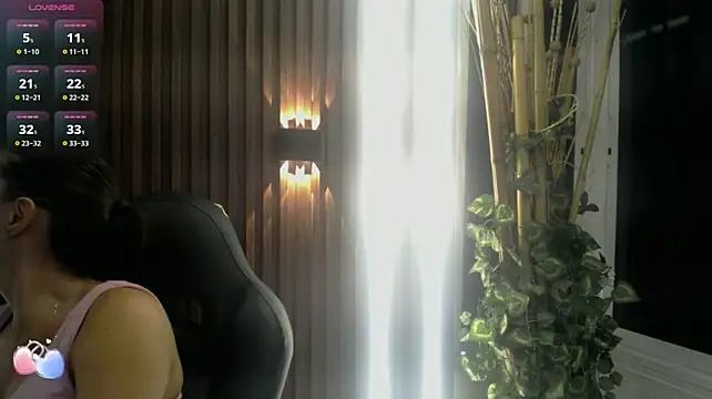 brianna_196's Live XXX Chat