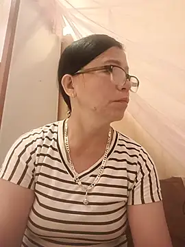 Chilly-wet's Live XXX Chat