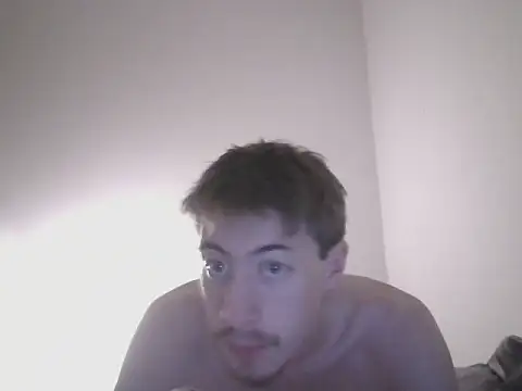 Chat +18 de VelvetRagottiOG ao vivo