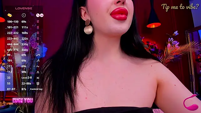 Mayzzie's Live XXX Chat
