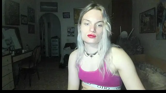 XXX chat uživo modela milliKira006