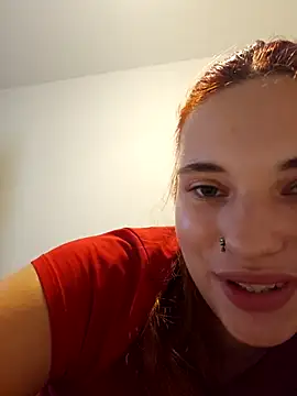 MaddieBaddieee's Live XXX Chat