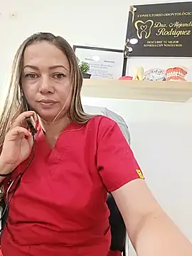 _Dentist-Madisson_04のライブXXXチャット