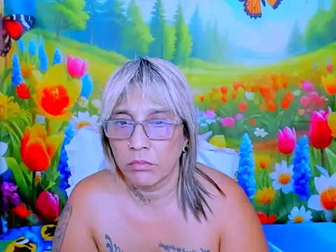 XXX chat uživo modela indianroxy