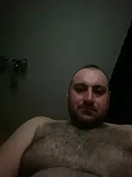 StrictBobby Chat XXX live