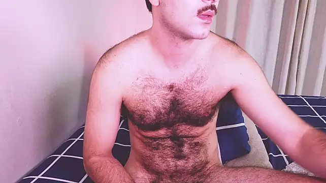 hairyzodb élő XXX-chatje