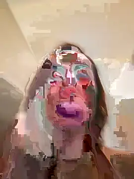 צ'אט XXX בשידור חי של ariiel_