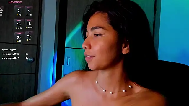 Luna_Roja26's Live XXX Chat