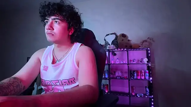 _ELIGOS_ live XXX chat