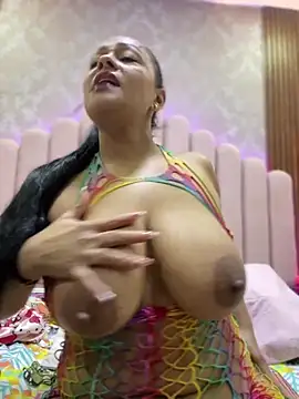 Chat +18 de sofia_xxx02 ao vivo