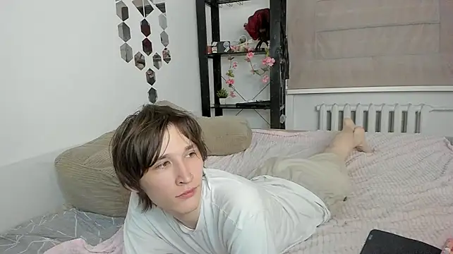 Ash_Foxgloven Live XXX chat
