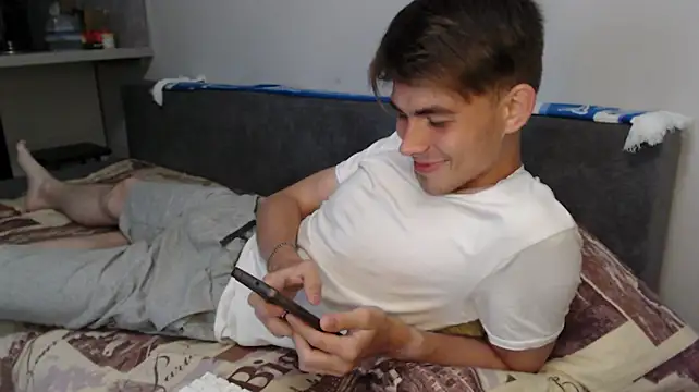Student_Oliver Chat XXX live