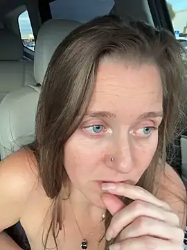 SkyelarsWorld Live XXX-chat