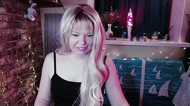 Chat +18 de Fluffy_Duffy962 ao vivo