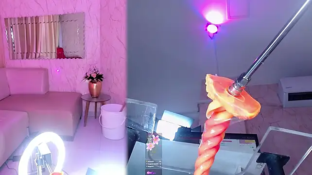 DannaScully_'s Live XXX Chat