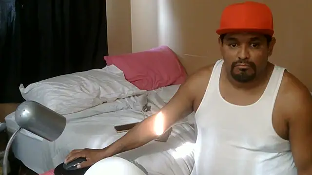 Czat XXX na żywo – BigDick41510