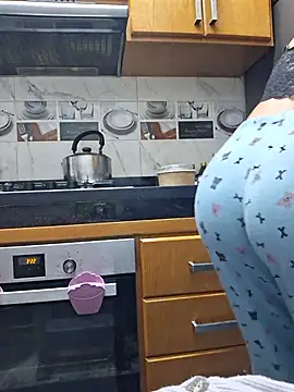 hajar77 Adlı Modelin Canlı XXX Sohbeti