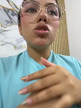 babysaritaa's Live XXX Chat