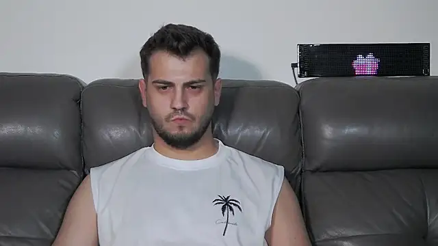 CrazyDom1 live XXX chat