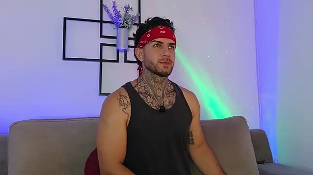 Frank_gomez Chat XXX live