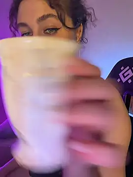 دردشة Your_insomniya الجنسية المباشرة