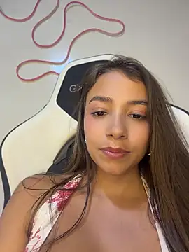 Hall_16's Live XXX Chat
