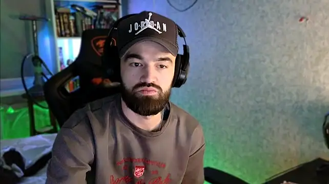 Živý XXX chat _Serious_Man