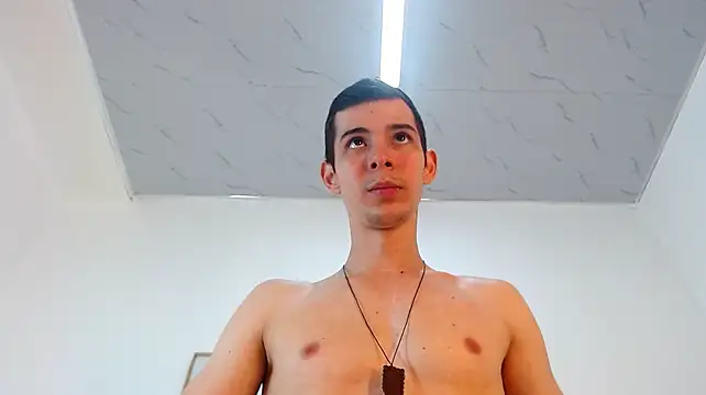 Brandon_Wolf Live XXX Chat