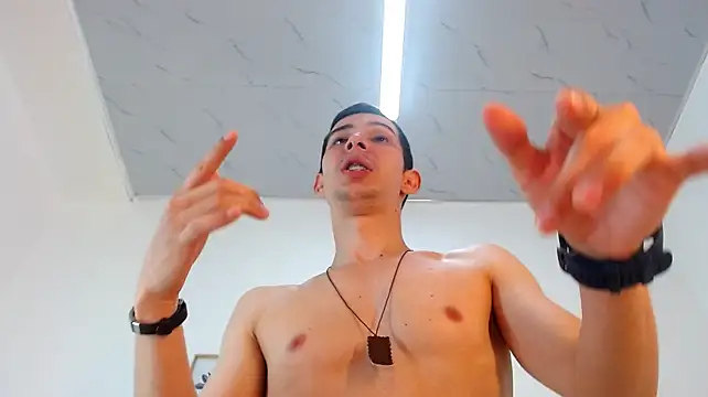 Brandon_Wolfn Live XXX chat