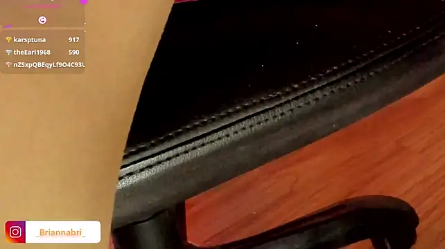 brianahill_ XXX чат на живо
