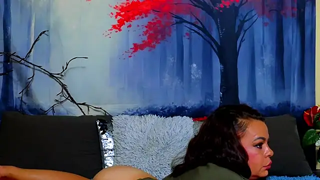 XXX chat uživo modela ElizabethEven