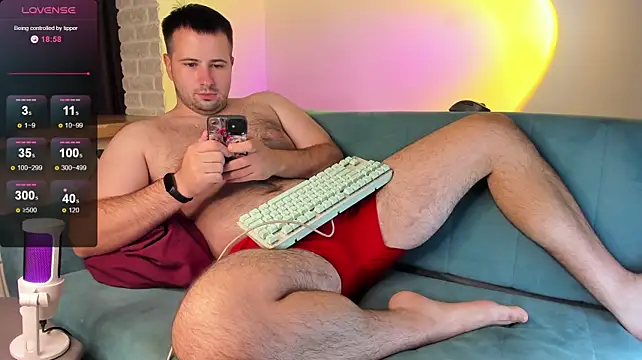 Show de Alexey_Hairy na webcam
