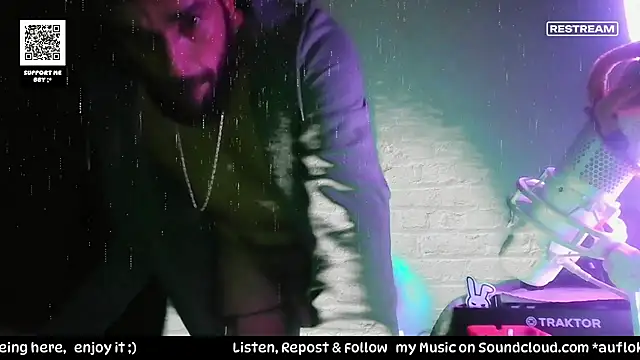 Chat XXX Live Guyst049