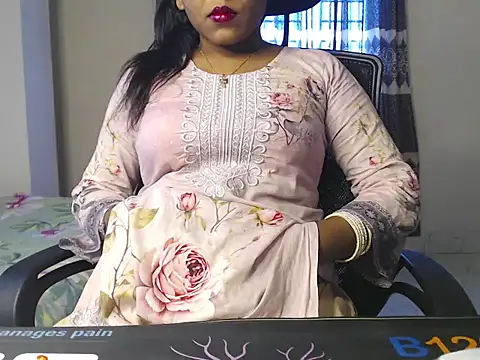 VelvetCoupleLive's Live XXX Chat