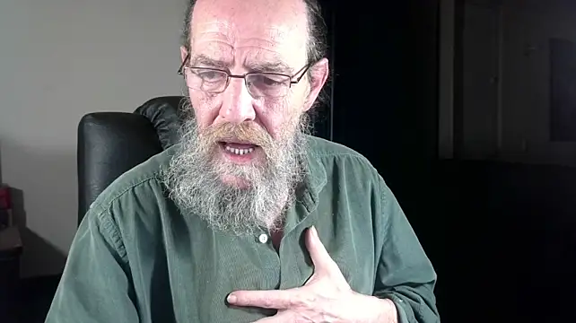 Uncle_Hottie Live XXX-Chat