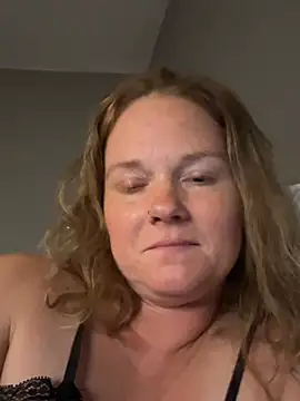 kaylababyluv Show in webcam