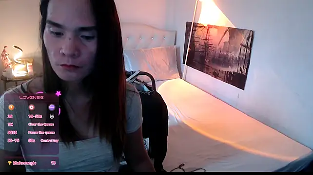 Živý XXX chat NinaDOM4CUM
